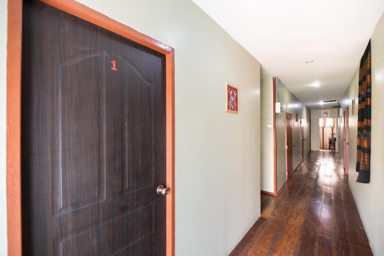 Oyo 691 Don Muang Boutique House Hotel Bangkok Bagian luar foto
