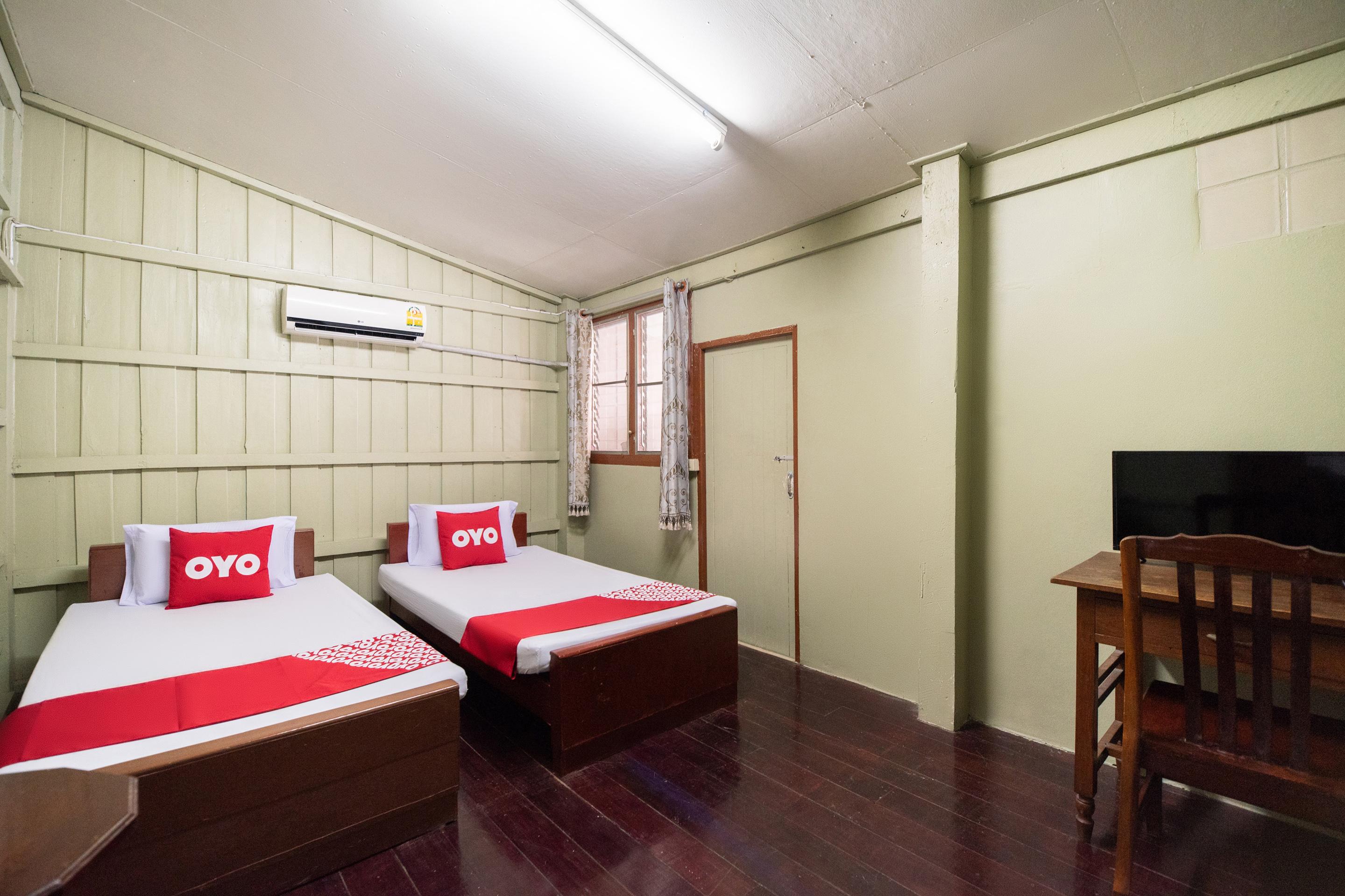 Oyo 691 Don Muang Boutique House Hotel Bangkok Bagian luar foto
