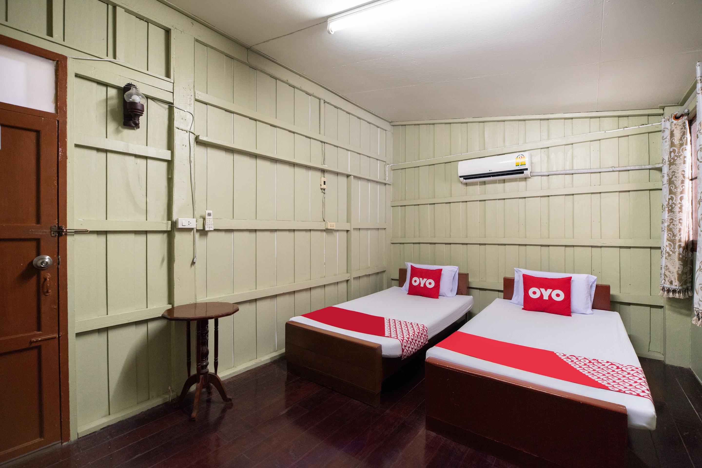 Oyo 691 Don Muang Boutique House Hotel Bangkok Bagian luar foto