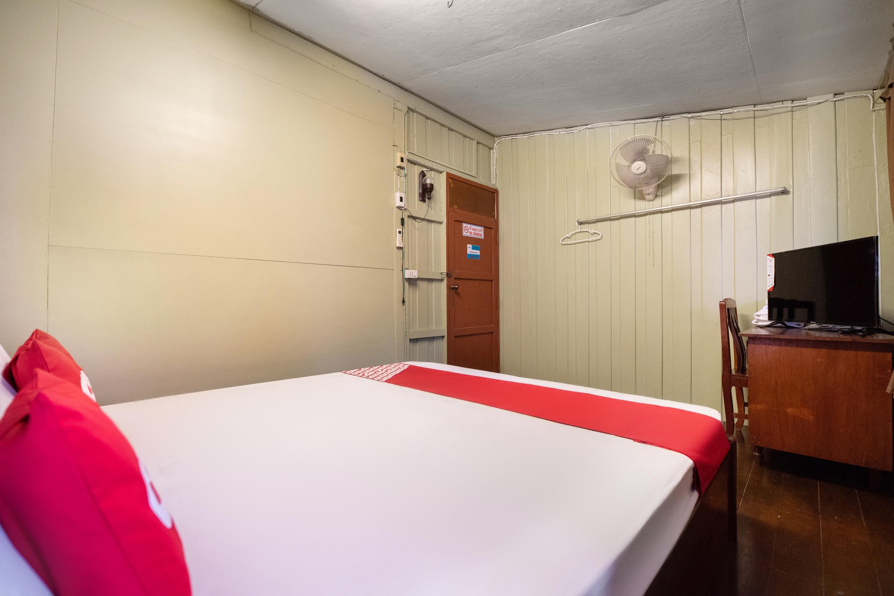 Oyo 691 Don Muang Boutique House Hotel Bangkok Bagian luar foto