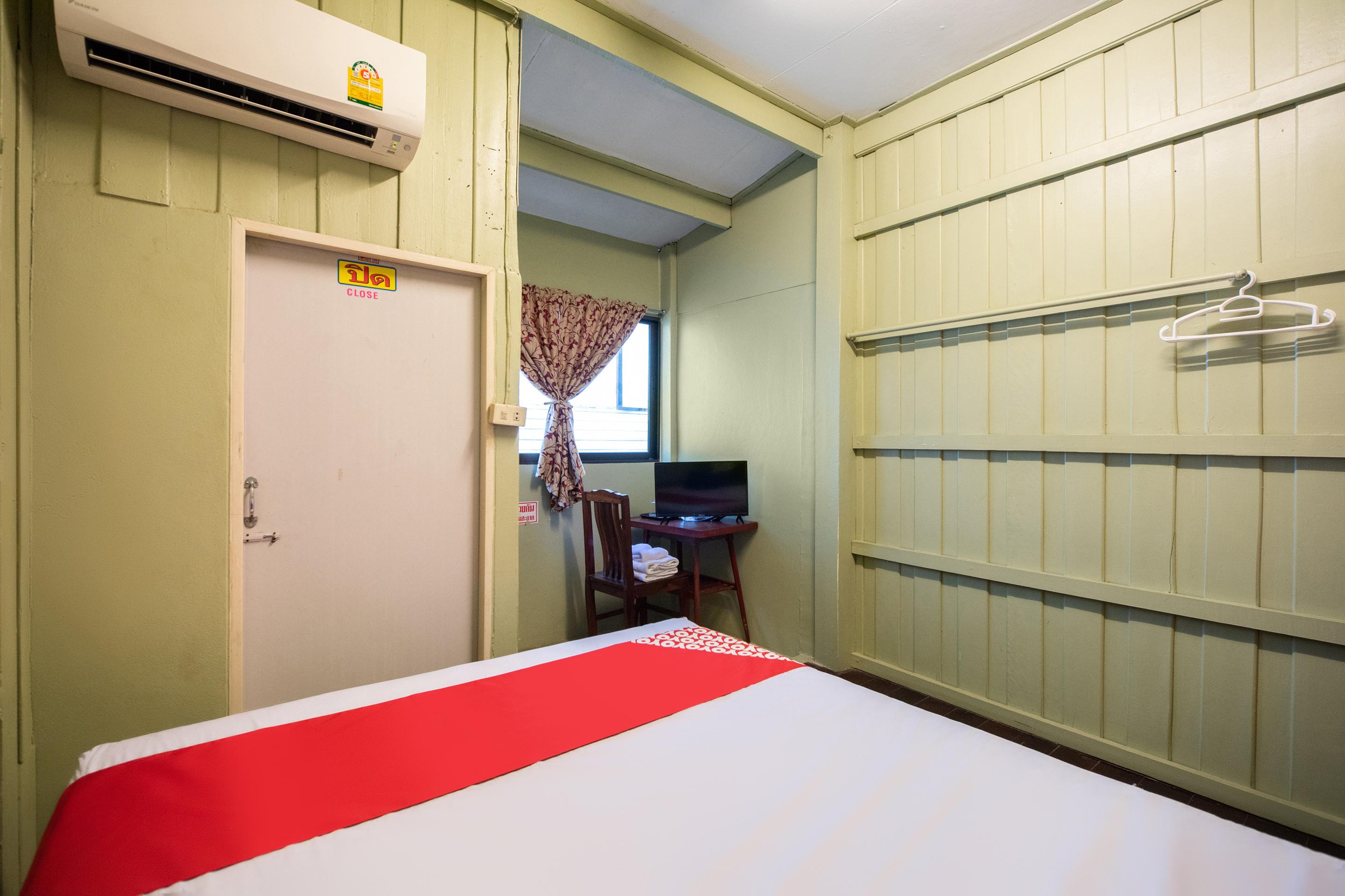 Oyo 691 Don Muang Boutique House Hotel Bangkok Bagian luar foto